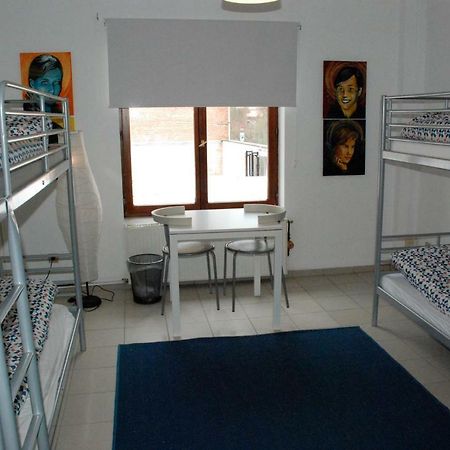 Brussels Hello Hostel Koekelberg Экстерьер фото