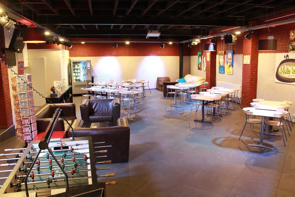 Brussels Hello Hostel Koekelberg Экстерьер фото