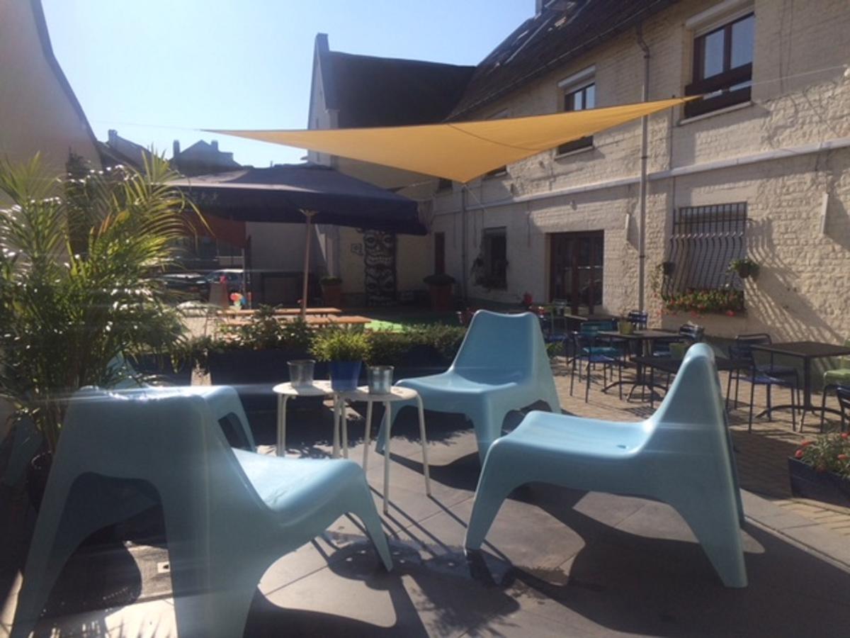 Brussels Hello Hostel Koekelberg Экстерьер фото