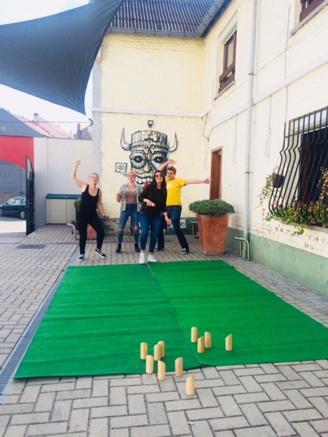 Brussels Hello Hostel Koekelberg Экстерьер фото