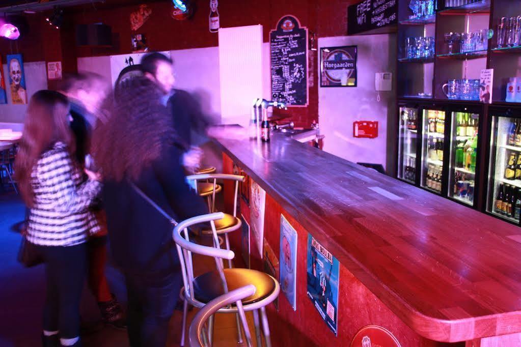 Brussels Hello Hostel Koekelberg Экстерьер фото